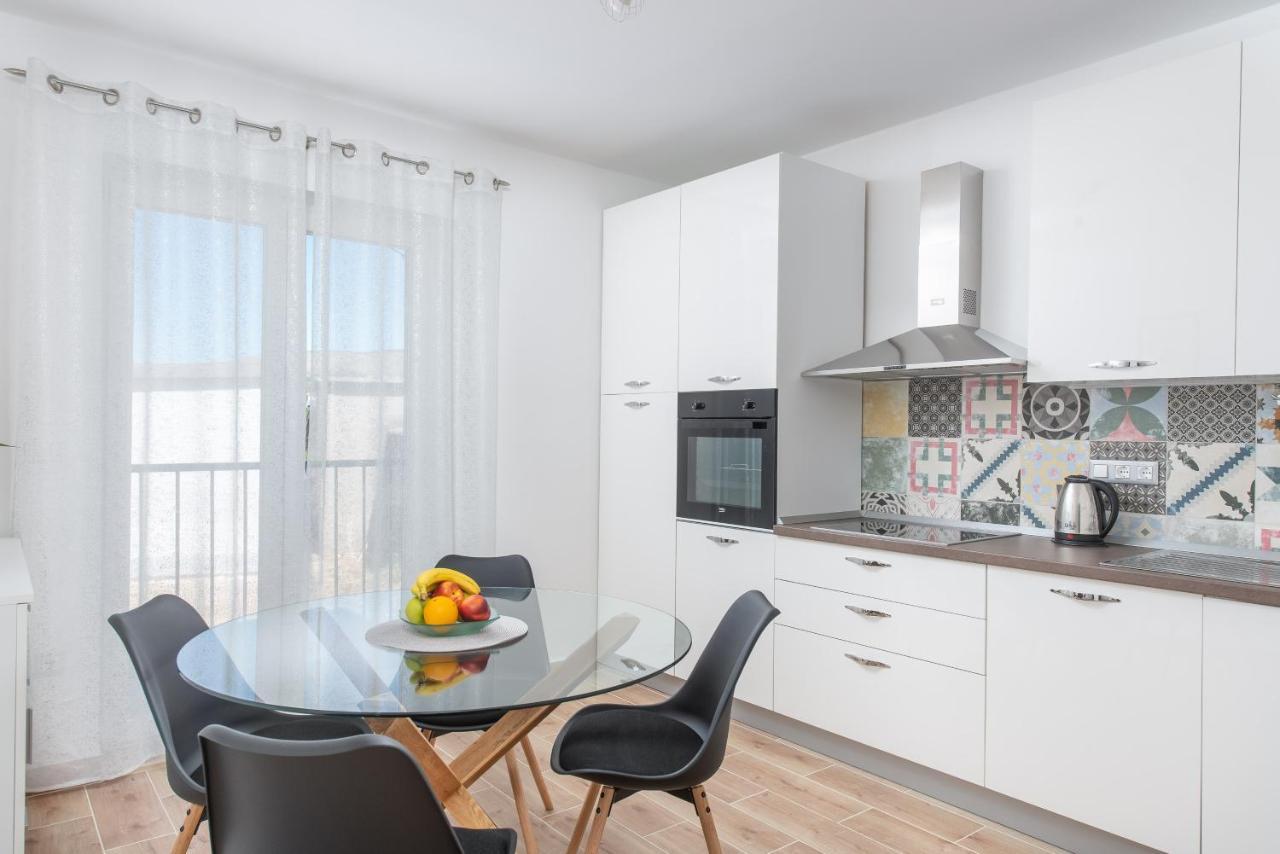 Apartment Kiki Kaštel Štafilić Eksteriør bilde