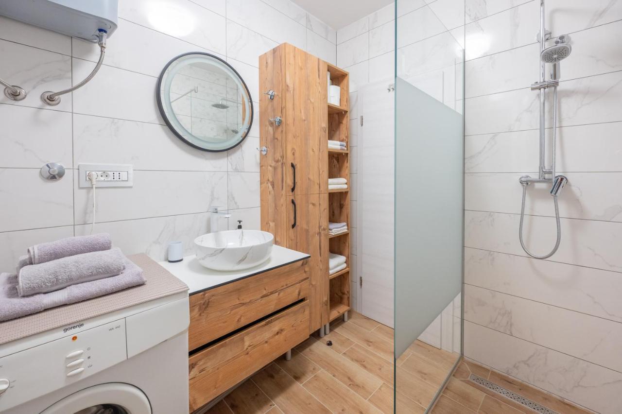 Apartment Kiki Kaštel Štafilić Eksteriør bilde